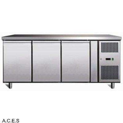 GREENLINE BENCH FREEZER 3 Door 417L-Auscaterquip